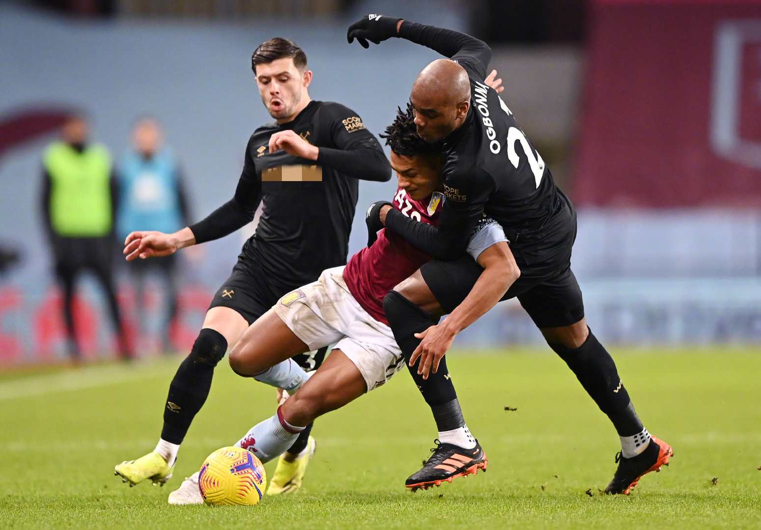 在社交媒体 在社交媒体