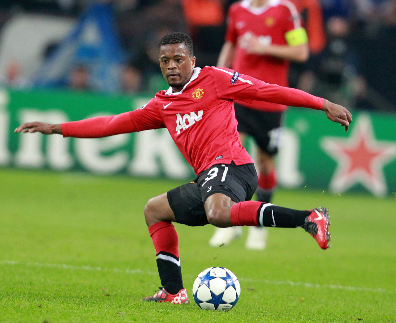 事中展示他 事中展示他